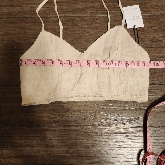 Japna cream rayon v neck crop top adjustable spaghetti strap NWT Med - Picture 9 of 9